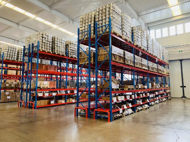Intelligent Warehouse Management System